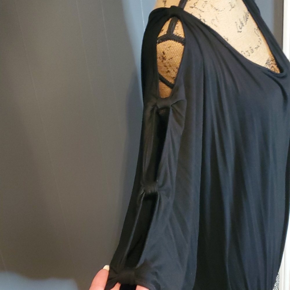 👗Decapolis Dress👗 - Picture 2 of 6